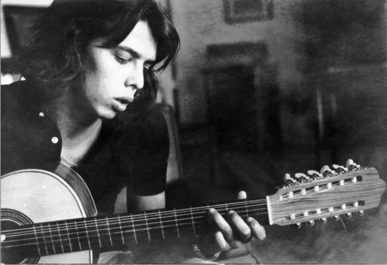 Jairo ilumina el Montoya con medio siglo de música